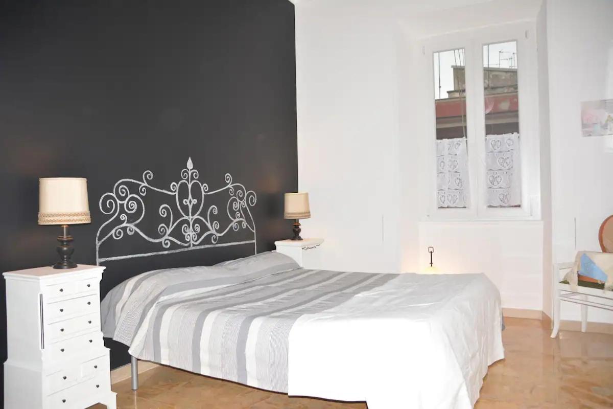Cosy Apartment - 5 Minutes Walk From Colosseum, Rome